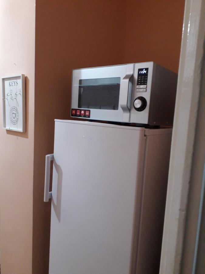 Cozy, Central 1-Bedroom Apartment In Timisoara, Romania ภายนอก รูปภาพ